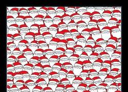 Enlace a ¿Puedes encontrar la oveja entre tanto Santa Claus?