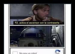 Enlace a R2D2 debe estar muy jodido, hay que ser inhumano