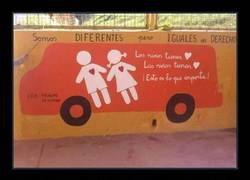 Enlace a Mural hecho por los alumnos del colegio público Principe de España de Huelva