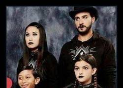 Enlace a La oveja negra de la familia