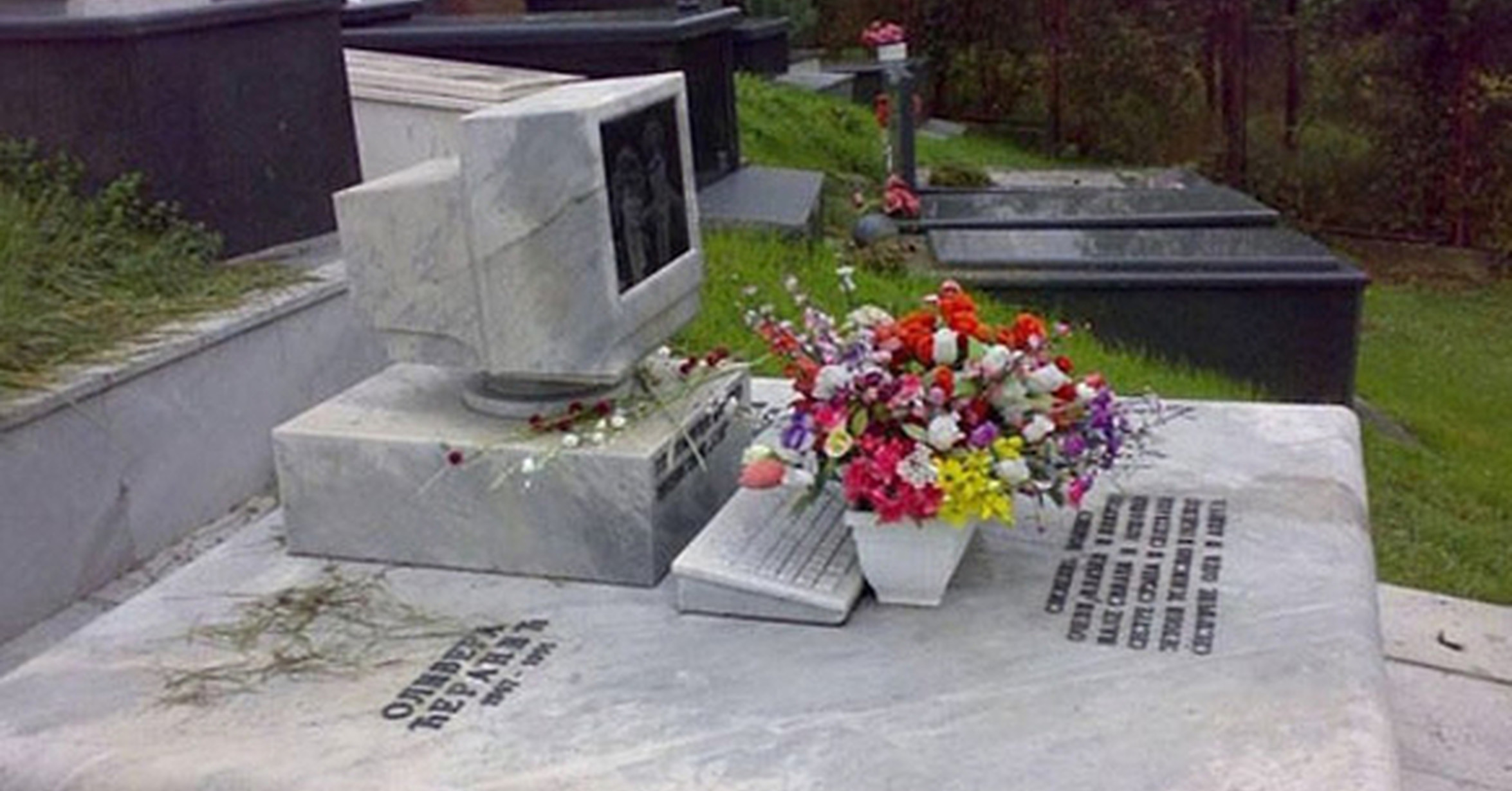 ¡Cuánta razón! / Las tumbas más extravagantes que te podrás encontrar