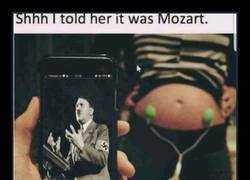 Enlace a Gestando futuros dictadores