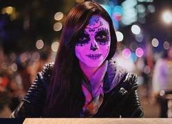 Enlace a El Día de los Muertos en Ciudad De México