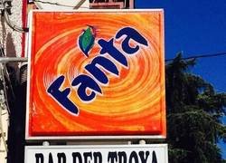 Enlace a Cuando quedamos aquí, todo se descontrola.