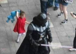 Enlace a La fuerza es intensa en ella