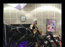 Enlace a Impresionante cosplay