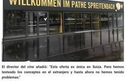 Enlace a Esta sala de cine suiza ha cambiado todos los asientos por camas dobles
