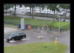 Enlace a A falta de mar...