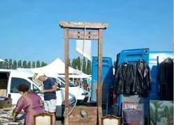 Enlace a La tenían guardada por si acaso estallaba otra revolución