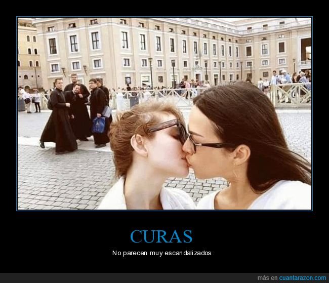 lesbianas,besándose,curas