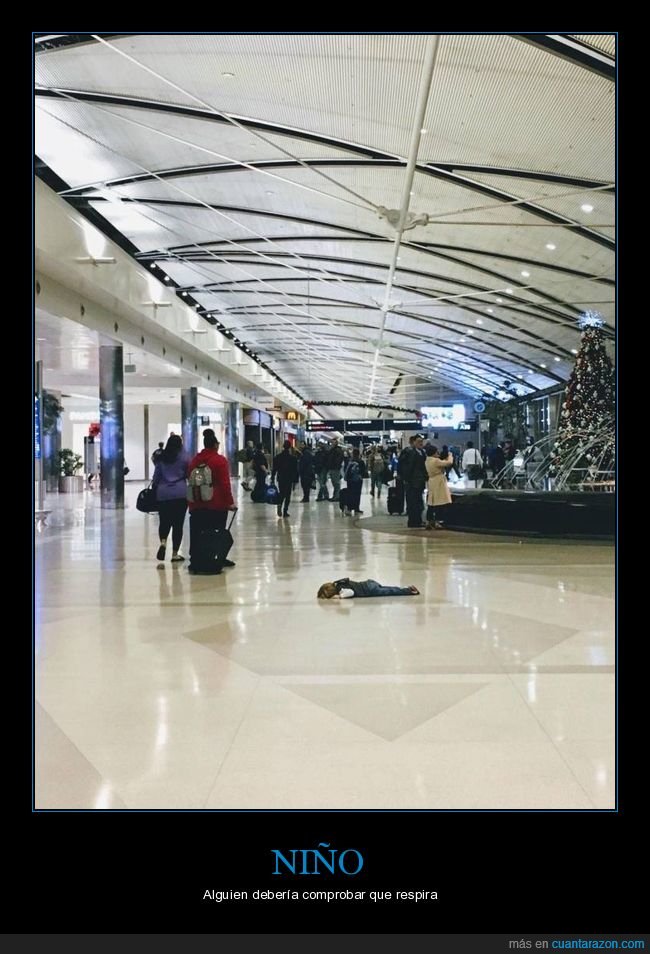 niño,tirado,centro comercial,suelo