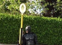 Enlace a Esperando el batbus