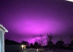 Enlace a ¿Por qué el cielo se tiñó de púrpura en este pueblo de Arizona?