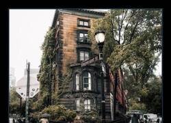 Enlace a Stuyvesant Street, una de las calles más antiguas de Manhattan