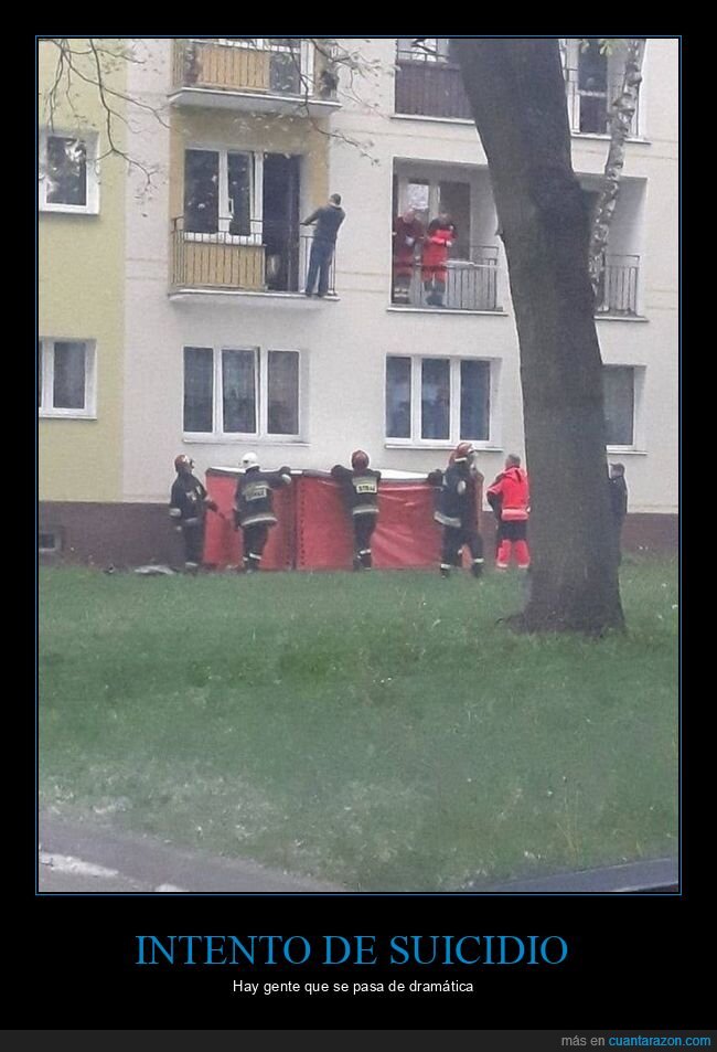 suicida,balcón,altura,bomberos