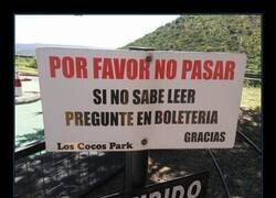 Enlace a El cartel más absurdo de la historia de la humanidad