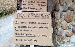 Enlace a El cartel de un pueblo de Asturias que busca proteger a sus mayores frente al coronavirus