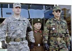 Enlace a Parece que en Corea del Norte no piden altura mínima para entrar en el ejército...