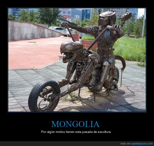 mongolia,escultura,alien,depredador,moto