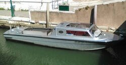 Enlace a Coche fúnebre veneciano