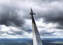 Enlace a Homenaje al primer hombre en el espacio