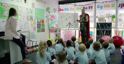 Enlace a Enseñando historia de Asgard