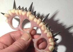 Enlace a A la par que asqueroso