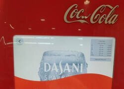 Enlace a Ojo con lo que han inventado para que no puedas hacer refills gratis sin parar