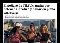 Enlace a La irresponsabilidad de algunos por conseguir más notoriedad en redes sociales es complicada de entender