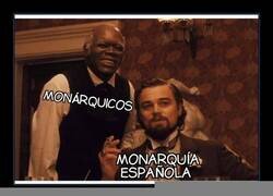 Enlace a Monárquicos y monarquía
