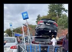 Enlace a Cuando no encuentras sitio y ya lo dejas donde sea