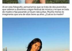 Enlace a Esta madre tiene 44 años, su hija 21 y todos la bloquean de las apps de citas porque creen que miente sobre su edad