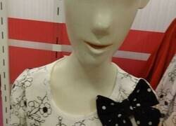 Enlace a Maniquíes que hacen que ir de compras sea más divertido