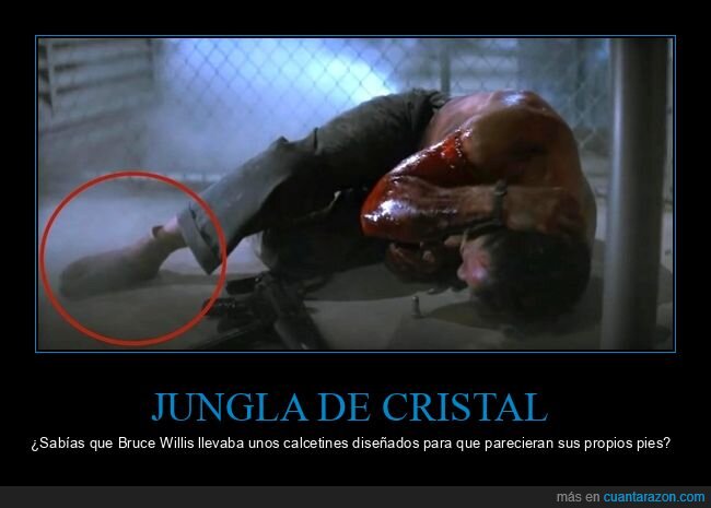 jungla de cristal,bruce willis,calcetines,pies