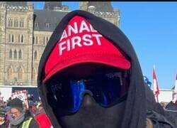 Enlace a Creo que está dando un mensaje equivocado...