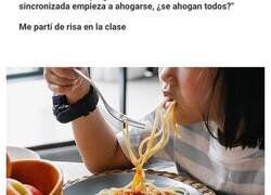 Enlace a Estudiantes que merecen sobresaliente por su sentido del humor, según sus profesores