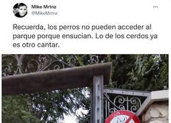 Enlace a No es a los perros a los que deberían prohibir la entrada...