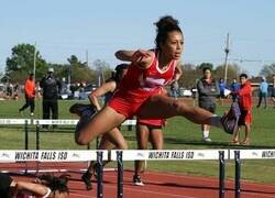 Enlace a La acción transcurre en segundo plano