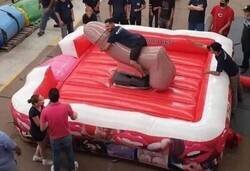 Enlace a Él ahí es feliz