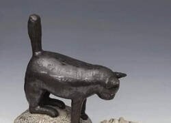 Enlace a Los gatos llevan siglos igual...