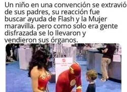 Enlace a Pidiendo ayuda a sus héroes