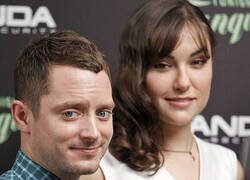 Enlace a Frodo y el anillo destruido