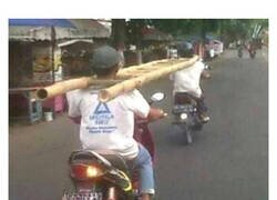 Enlace a Fotos ilustran de forma perfecta por qué conducir no es para todos