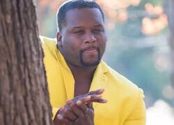 Enlace a Frotándose las manos