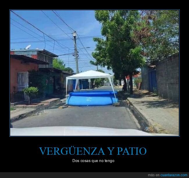 piscina,calle,wtf
