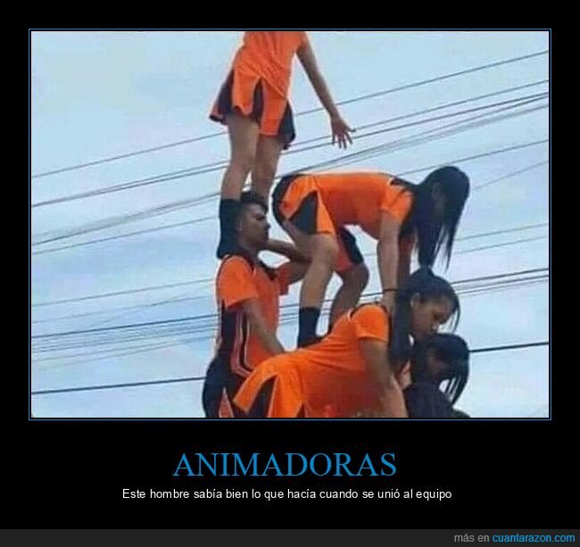 animadoras,mirando