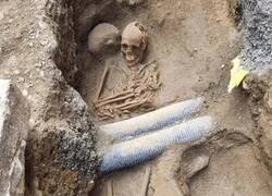 Enlace a No le apetecía hacer de arqueólogo