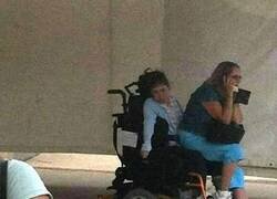 Enlace a Tomándose un descanso