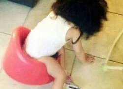 Enlace a Los orinales son complicados