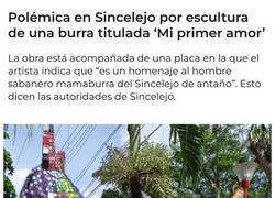 Enlace a Escultura más que cuestionable